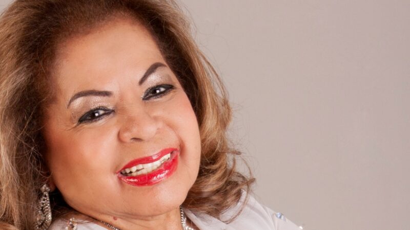 Angela Maria mostra novo álbum em Diadema