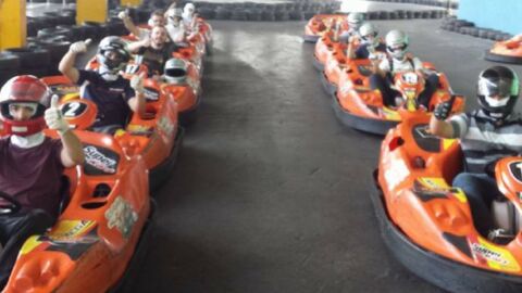 Kart indoor garante diversão no Atrium Shopping