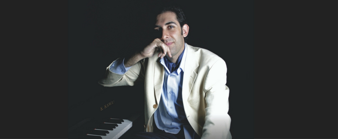 Mario Moita resgata tradição de tocar fado ao piano