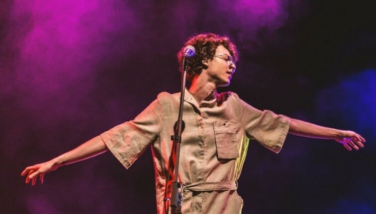 Ayrton Montarroyos estreia novo show em São Caetano