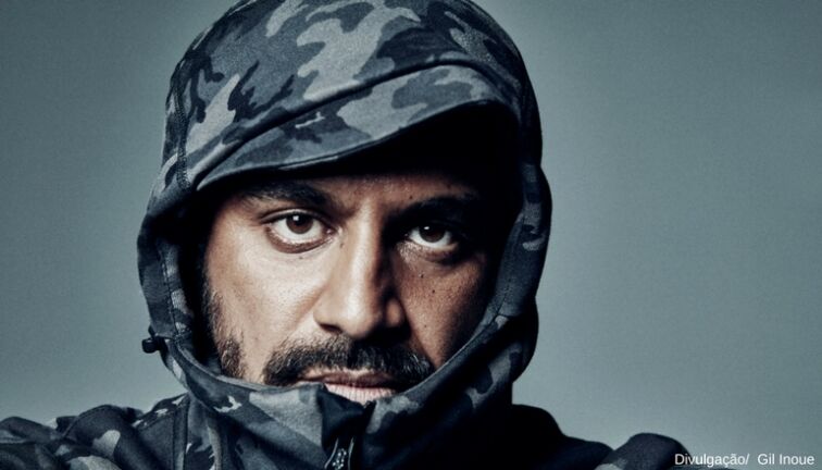 Criolo relembra “Ainda Há Tempo”