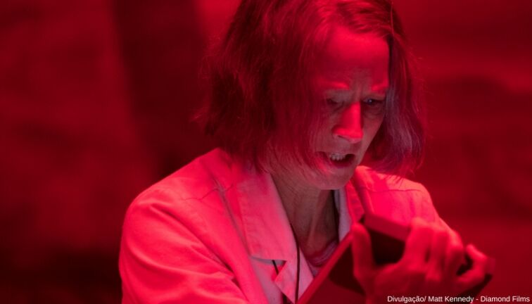 Hotel Artemis tem regras quebradas