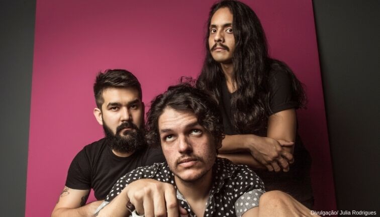 MOLHO NEGRO mostra rock no ABC