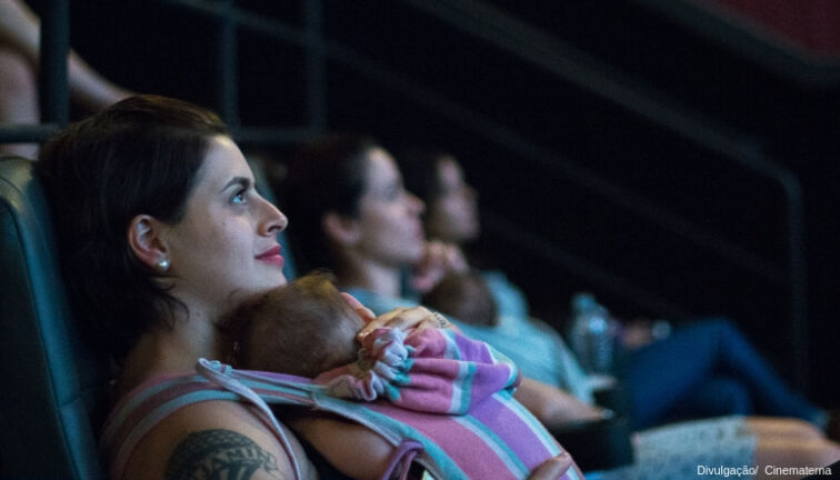 CINEMATERNA | Sessões em julho