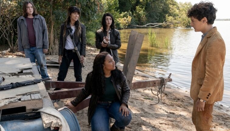 THE WALKING DEAD: WORLD BEYOND