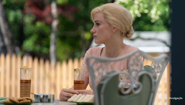 Filme Instinto materno - Anne Hathaway - Grande ABC Cultural