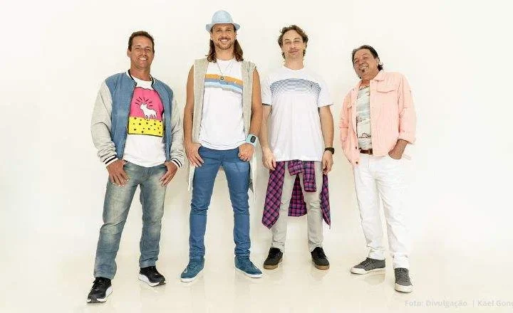 FALAMANSA FEAT MANEVA | Me Ama