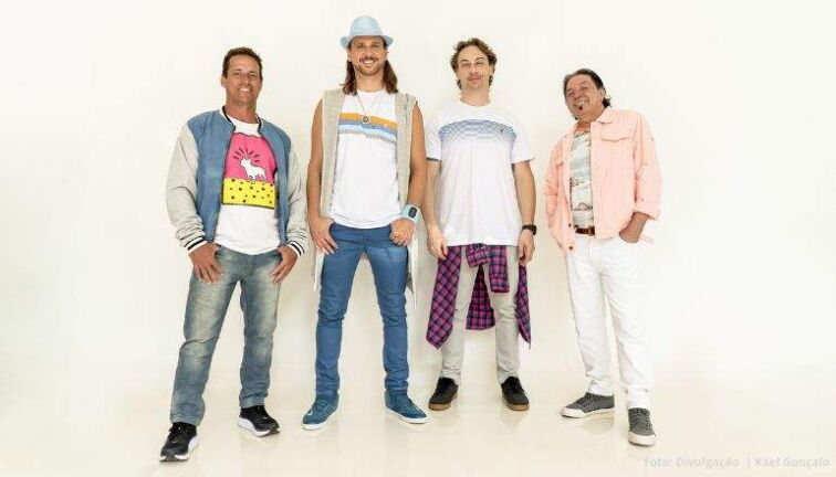 FALAMANSA FEAT MANEVA | Me Ama