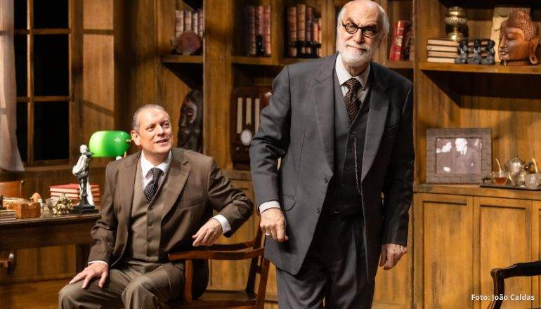 Peça A Última Sessão de Freud - Teatro Paulo Machado de Carvalho São Caetano do Sul - Grande ABC Cultural