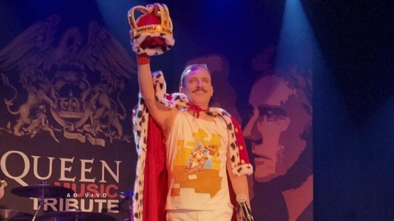 Entrevista com Antonio Lobato, vocalista do Queen Music Tribute