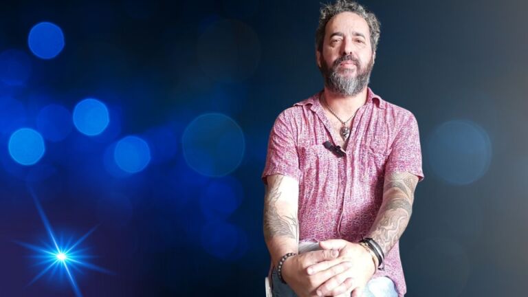 Entrevista com Carlos Galego, jornalista, escritor e artista multimeios